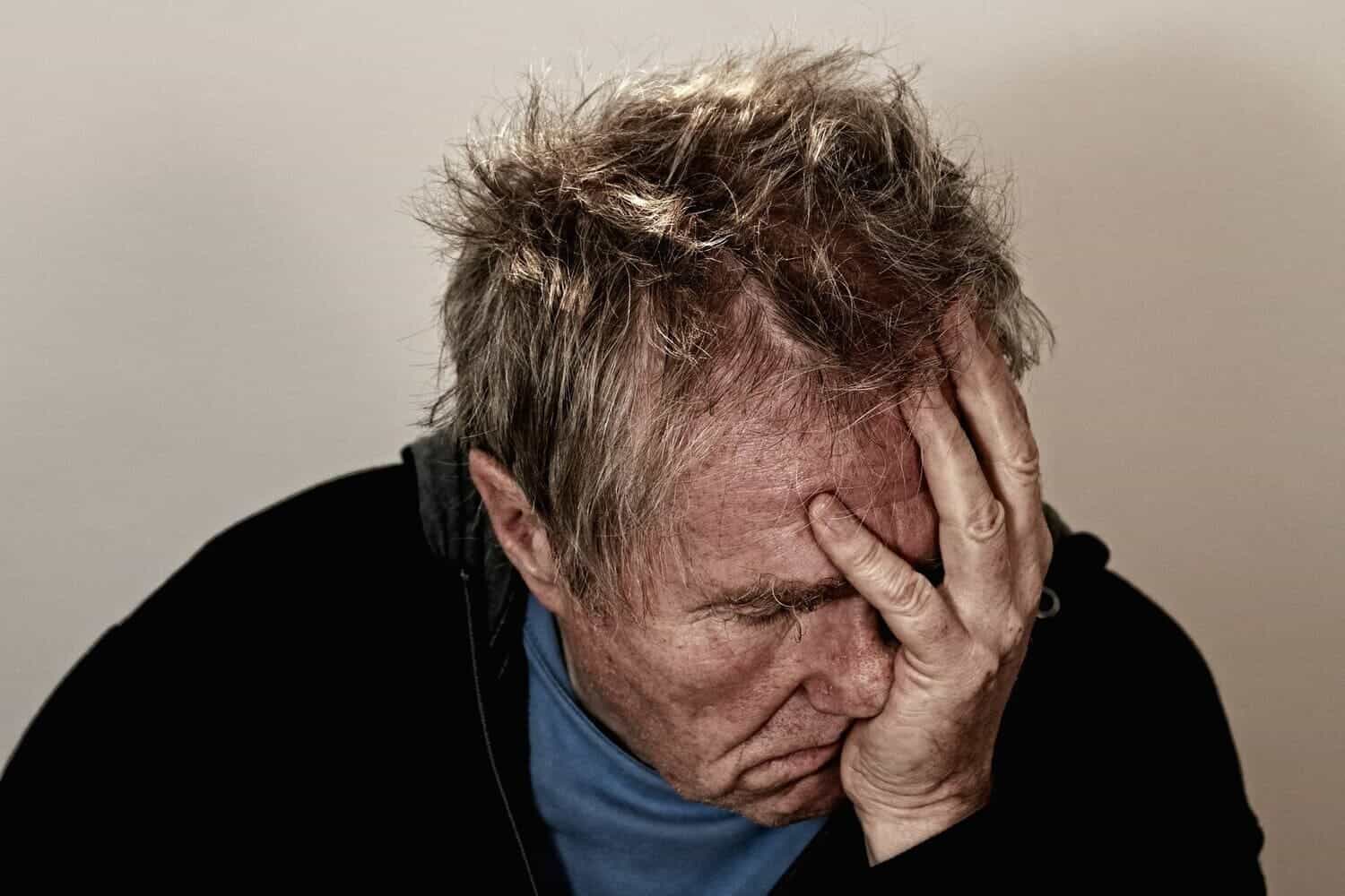 Uno de los síntomas de un Ictus puede aparecer como un fuerte dolor de cabeza